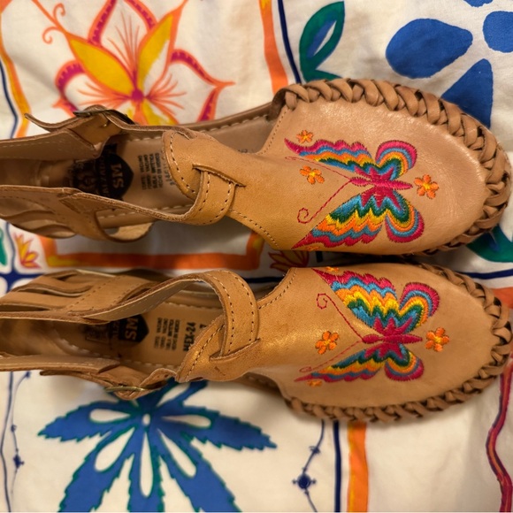 Calzado Mexican Haurache Brown Rainbow Butterfly Leather Sandals Size 7.5 / 8 - Picture 9 of 9